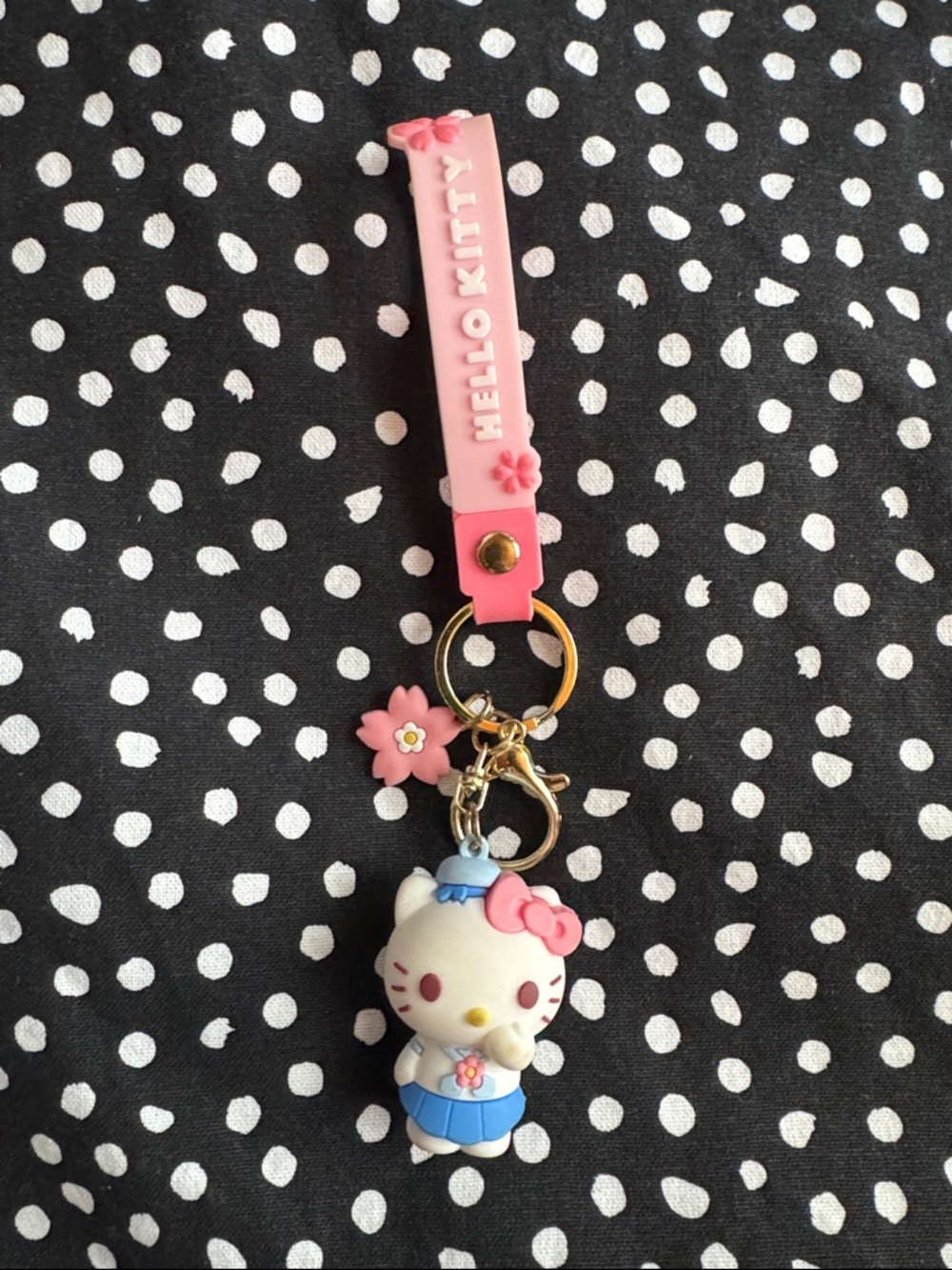 Hello Kitty Bundle - Picture 5 of 9
